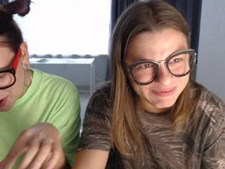 Live sex webcam photo for BugaGirls #164690316