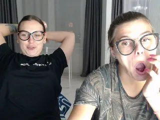 Live sex webcam photo for BugaGirls #176444708