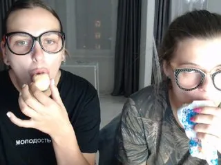 Live sex webcam photo for BugaGirls #176449962