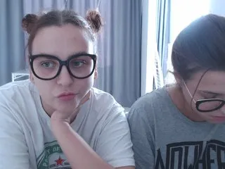 Live sex webcam photo for BugaGirls #177347049