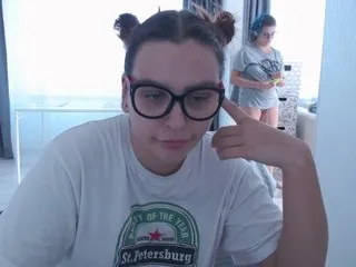 Live sex webcam photo for BugaGirls #177408168