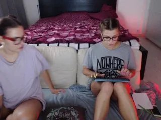 Live sex webcam photo for BugaGirls #177504422