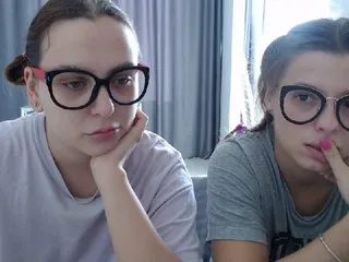 Live sex webcam photo for BugaGirls #177651551