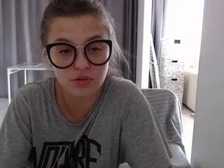 Live sex webcam photo for BugaGirls #177698319