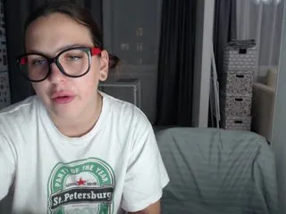 Live sex webcam photo for BugaGirls #181609591