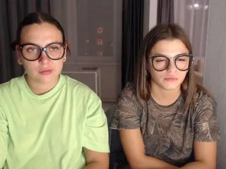 Live sex webcam photo for BugaGirls #181979002