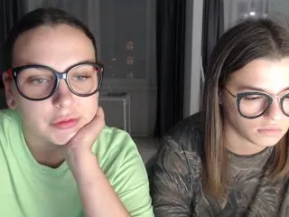 Live sex webcam photo for BugaGirls #182227936