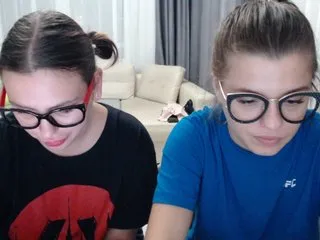 Live sex webcam photo for BugaGirls #182834301