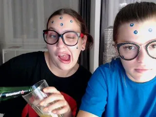 Live sex webcam photo for BugaGirls #182839628