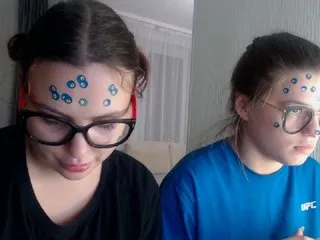 Live sex webcam photo for BugaGirls #182849371