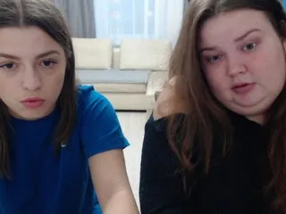 Live sex webcam photo for BugaGirls #186252203