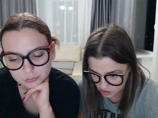 Live sex webcam photo for BugaGirls #189107222