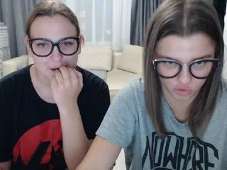 Live sex webcam photo for BugaGirls #189122307