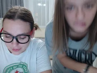 Live sex webcam photo for BugaGirls #189389560