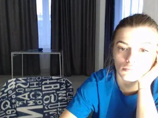 Live sex webcam photo for BugaGirls #199571048