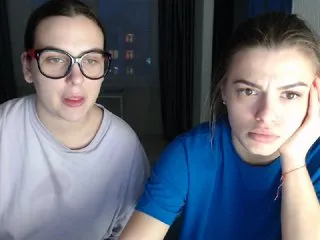 Live sex webcam photo for BugaGirls #199571942