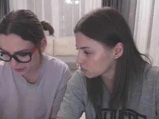 Live sex webcam photo for BugaGirls #200339567