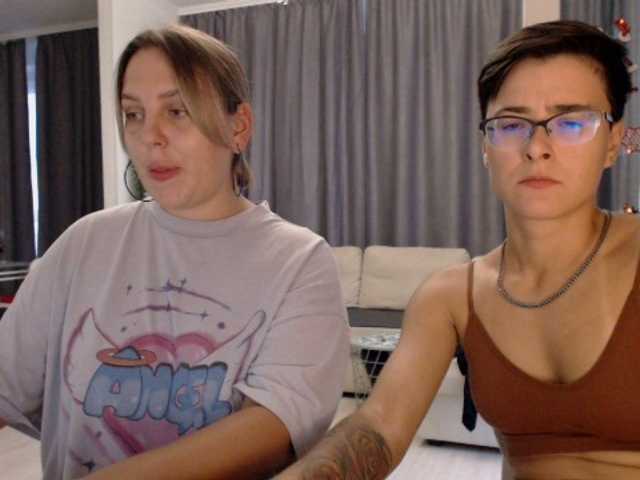 Live sex webcam photo for BugaGirls #274158776