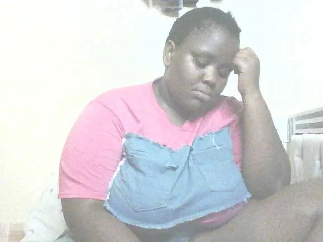 Live sex webcam photo for Bursty-Monique #290943373