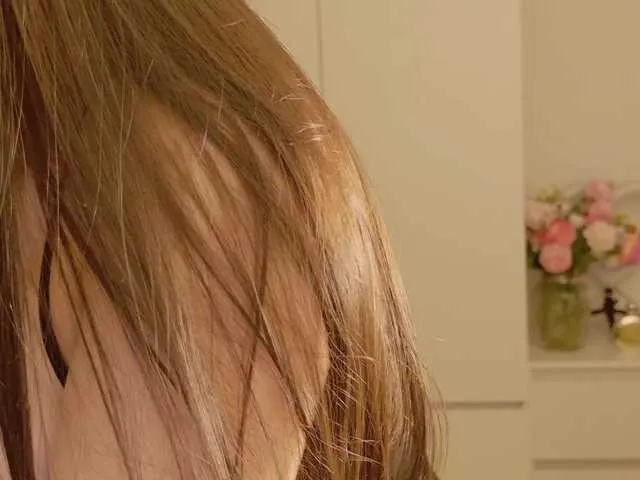 Live sex webcam photo for Businkaa #290880508