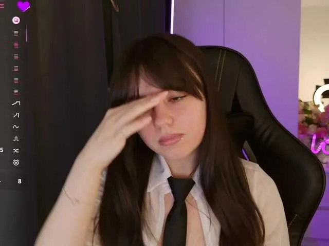 Live sex webcam photo for Businkaa #291086156