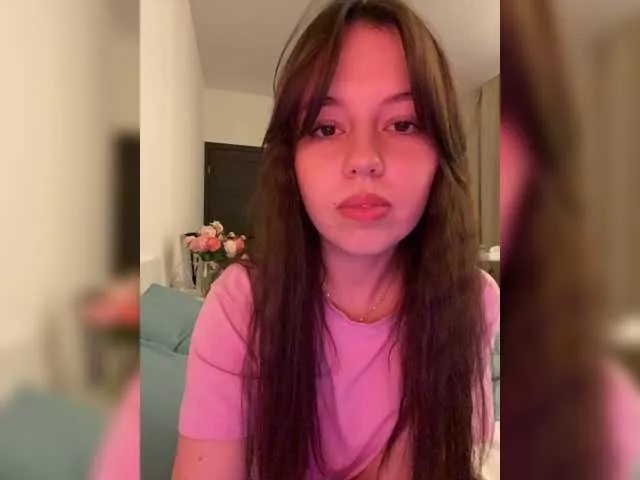 Live sex webcam photo for Businkaa #291665206