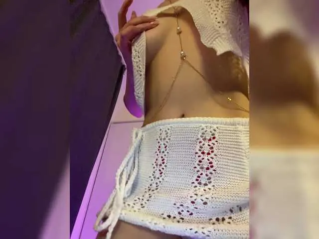 Live sex webcam photo for Businkaa #291747155