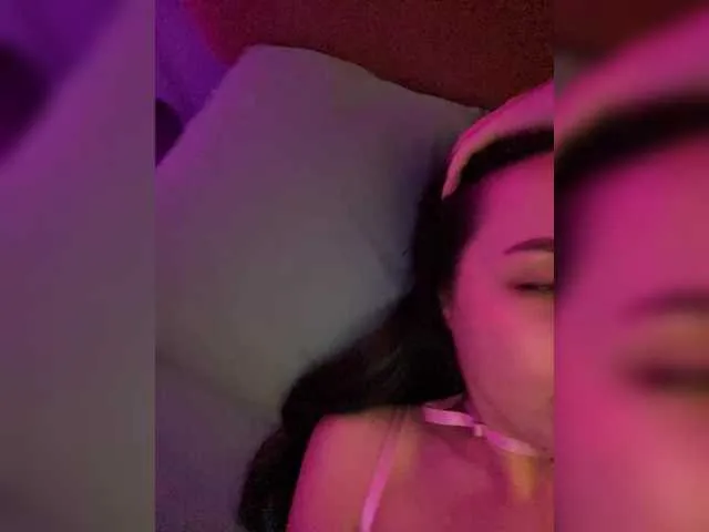 Live sex webcam photo for Businkaa #291881544