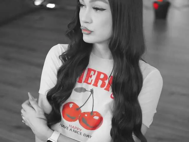 Live sex webcam photo for BustyBabeXX #292314543