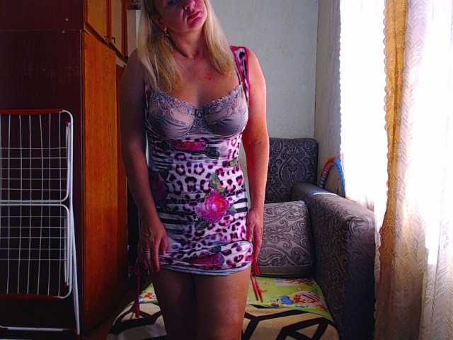 Live sex webcam photo for BustyBlondy #276240076