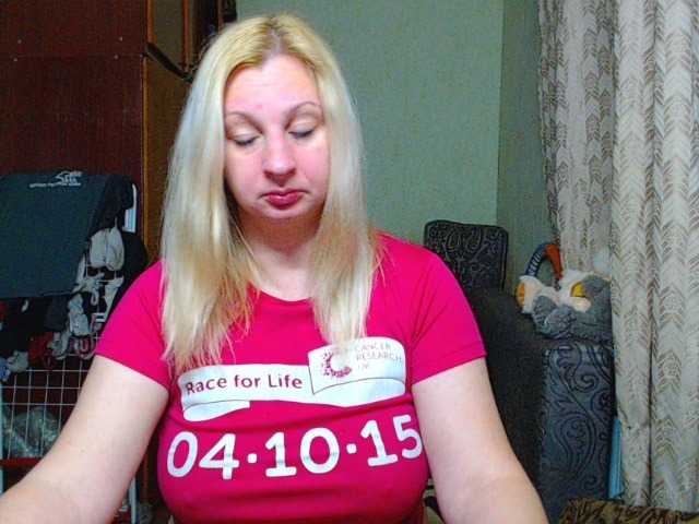 Live sex webcam photo for BustyBlondy #277718601