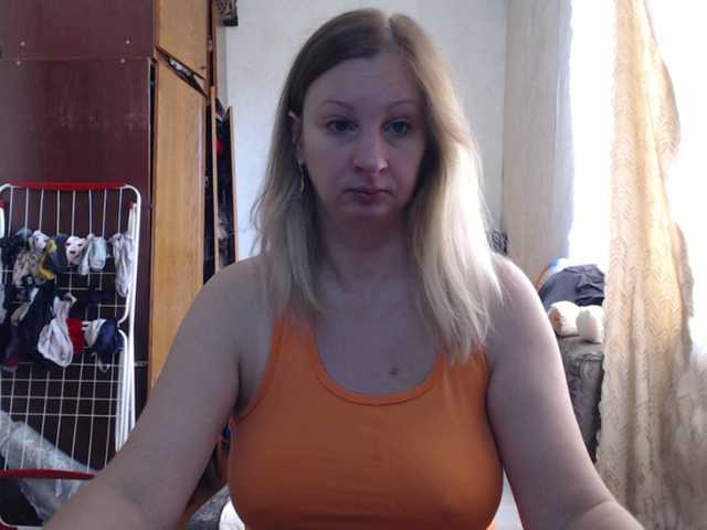 Live sex webcam photo for BustyBlondy #291749484