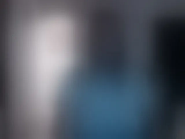 Live sex webcam photo for BustyBlondy #294124706