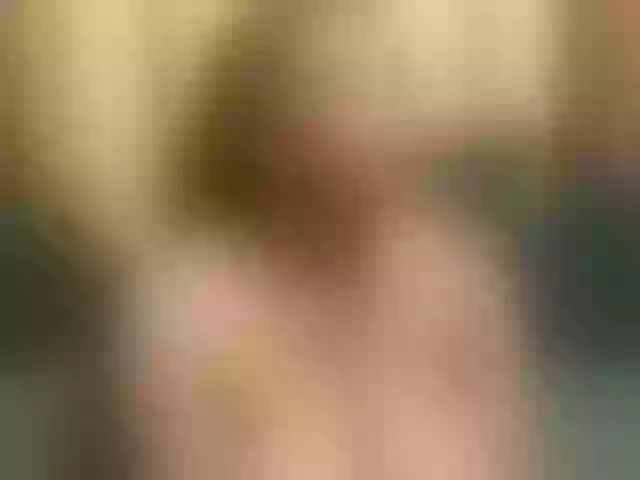 Live sex webcam photo for Bustytitsxx22 #291813552