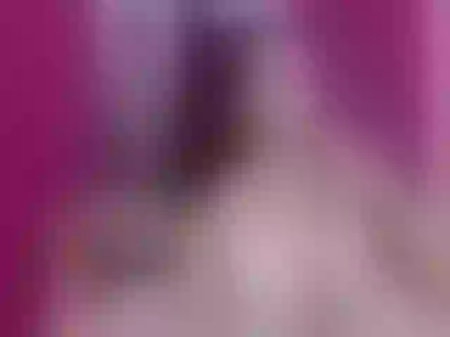 Live sex webcam photo for BustyxxHelen #271789896