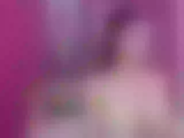 Live sex webcam photo for BustyxxHelen #272486626