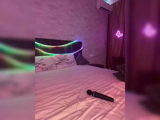 Live sex webcam photo for ButttFly #291824650