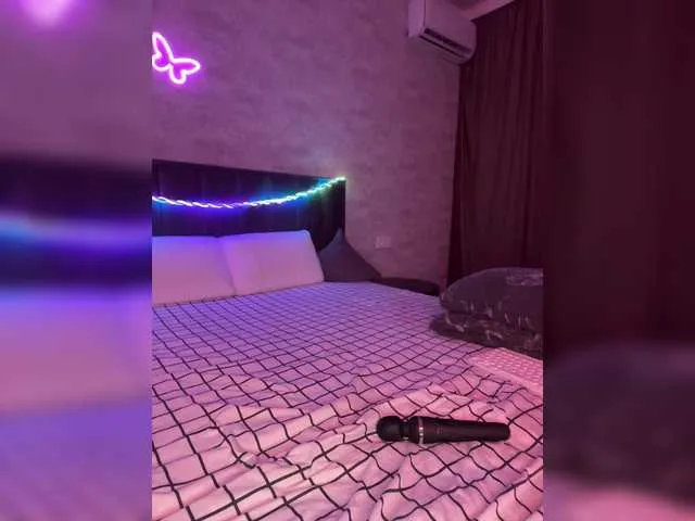 Live sex webcam photo for ButttFly #292123910