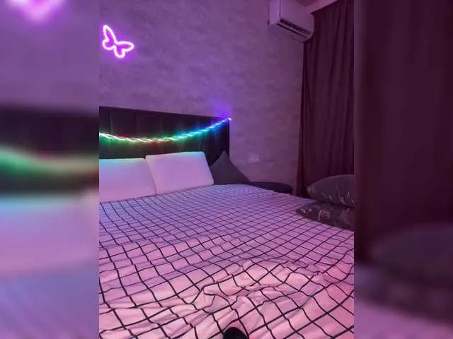 Live sex webcam photo for ButttFly #292191630