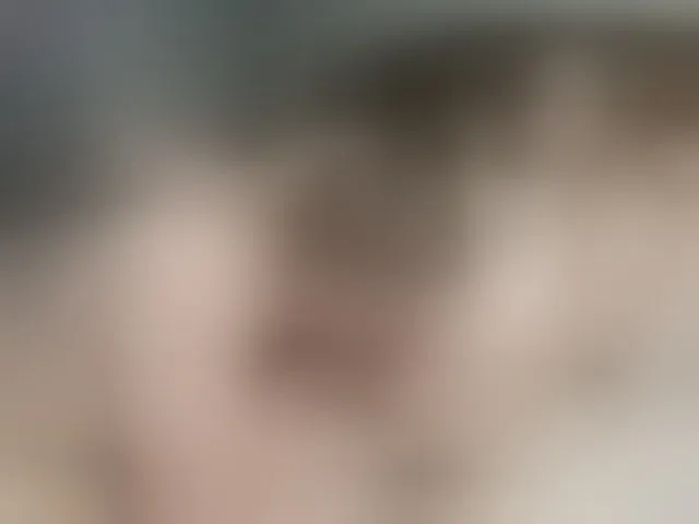 Live sex webcam photo for Buzzyd #293359140
