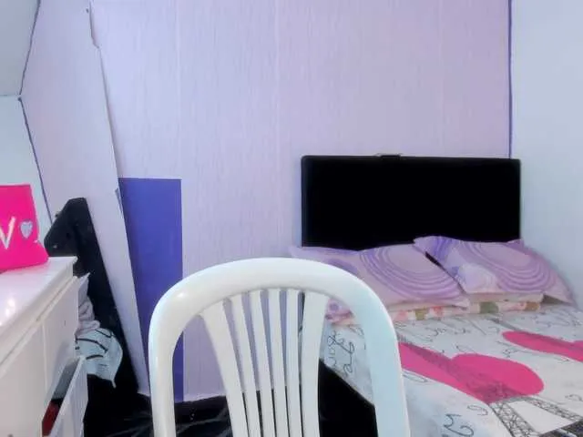 Live sex webcam photo for ByancaWinklar #290507399