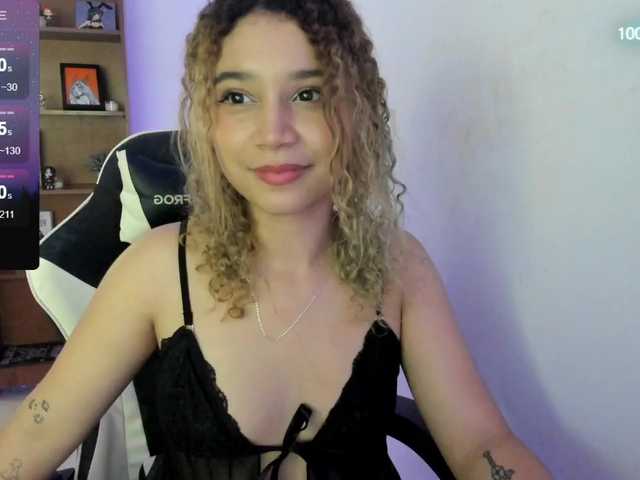 Live sex webcam photo for Byeol00 #278127082