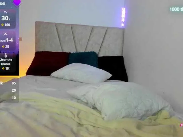 Live sex webcam photo for Byeol00 #290352121