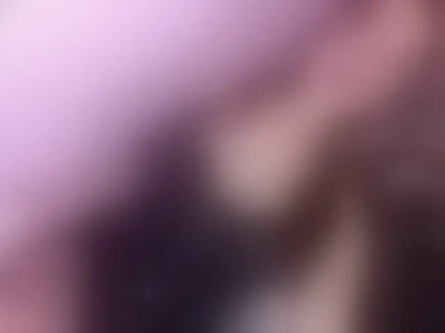 Live sex webcam photo for CALLMEATENEA #293794166