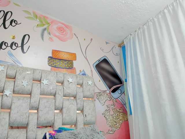 Live sex webcam photo for CAMILA-ROUS #276443616