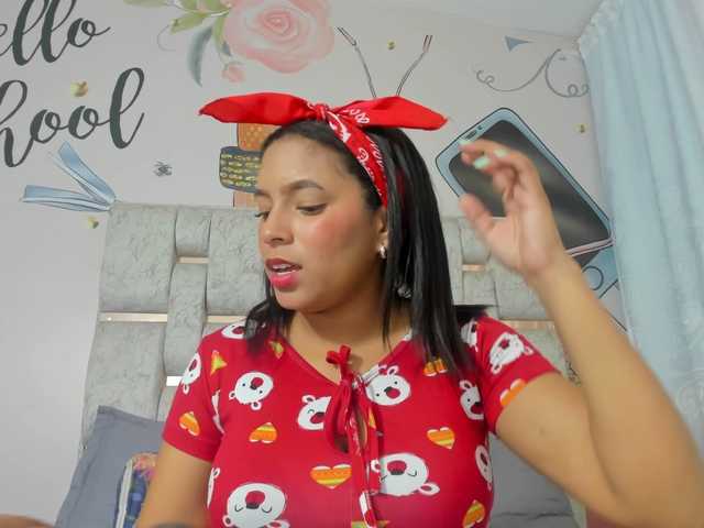 Live sex webcam photo for CAMILA-ROUS #277443486