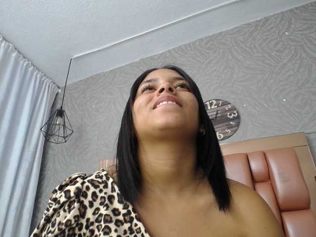 Live sex webcam photo for CAMILA-ROUS #277987370