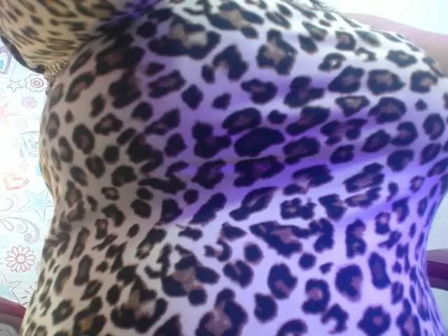 Live sex webcam photo for CAMILA-ROUS #291406630