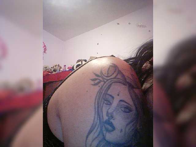 Live sex webcam photo for CAMILIPRINCES #273288927