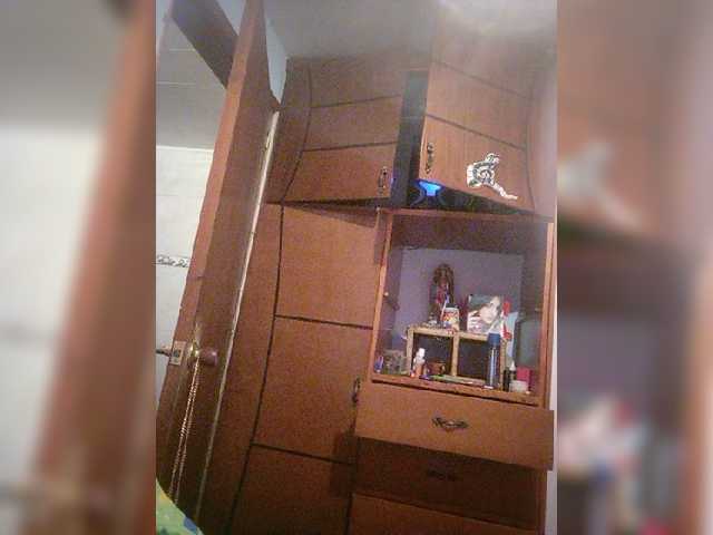 Live sex webcam photo for CAMILIPRINCES #273310329